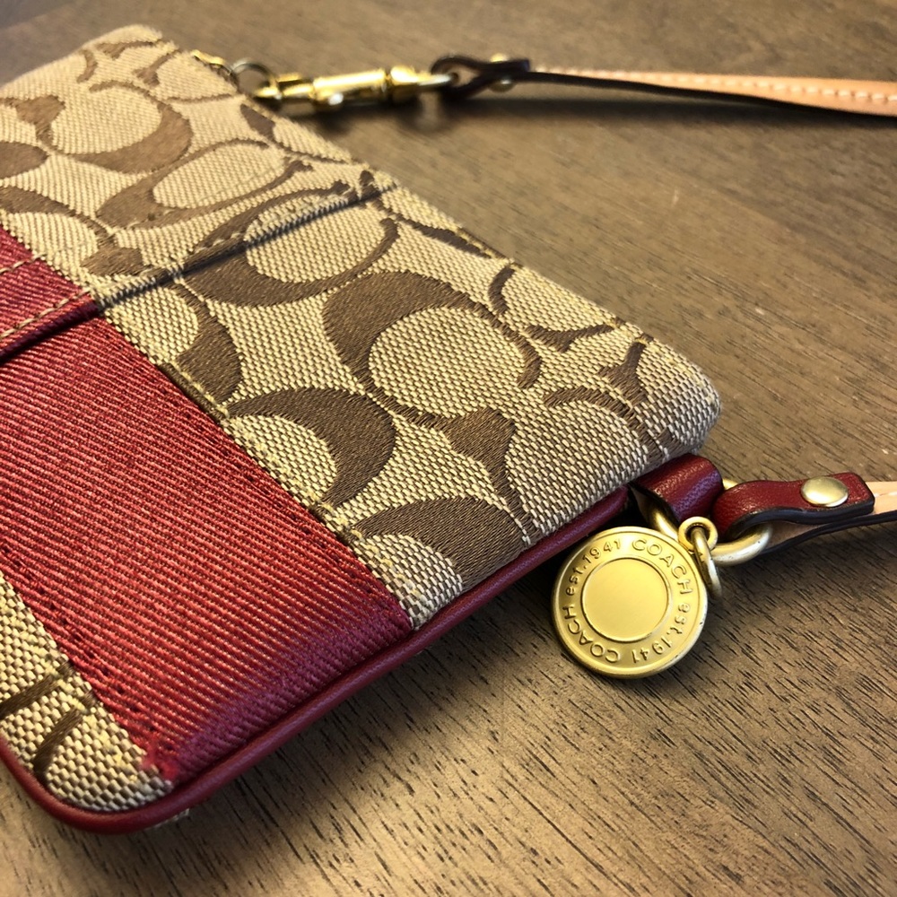 Authentic Coach Tan/Maroon Wristlet